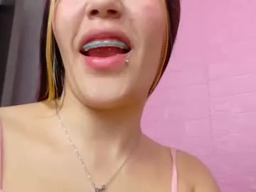 sladkoezka – webcam model profile photo Image 4