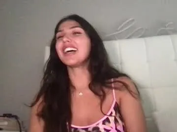 Ninjainia – webcam model profile photo Image 4