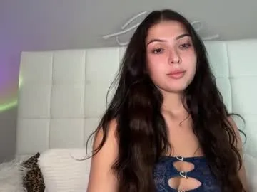 Ninjainia – webcam model profile photo Image 9