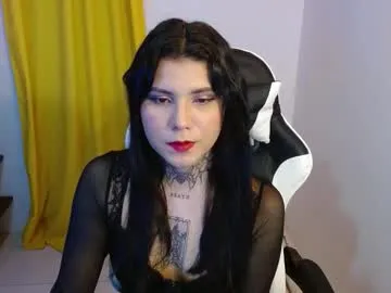 shantallmilf – webcam model profile photo Image 18