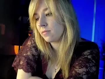 5_in_one – webcam model profile photo