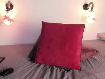 _sirine_ – webcam model profile photo Image 19