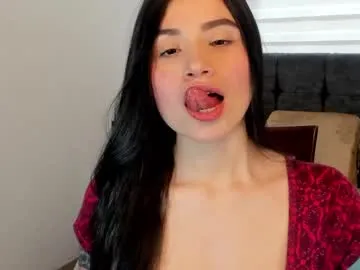 holly_little2 – webcam model profile photo Image 11