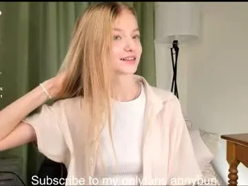 _sirine_ – webcam model profile photo Image 12