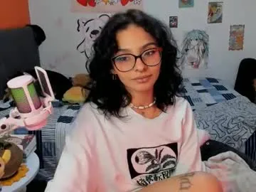 SaraLevin – webcam model profile photo Image 7