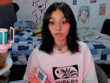 SaraLevin – webcam model profile photo Image 9