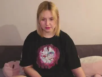 sierra_halle – webcam model profile photo Image 8