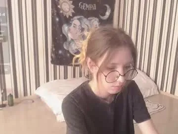 _sirine_ – webcam model profile photo Image 5