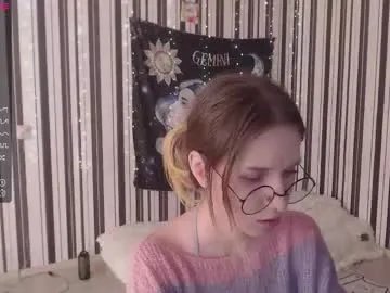 _sirine_ – webcam model profile photo Image 9