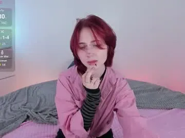 pugglelover – webcam model profile photo Image 6