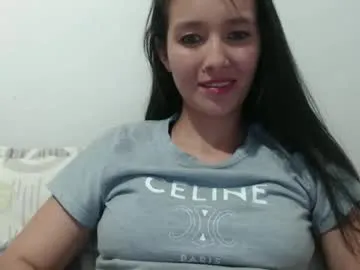 elannand – webcam model profile photo Image 8