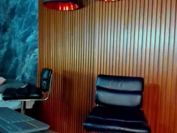 sigmasian – webcam model profile photo Image 17