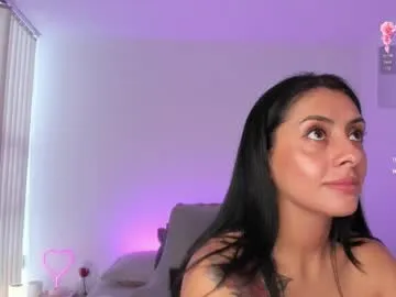 _sirine_ – webcam model profile photo Image 11