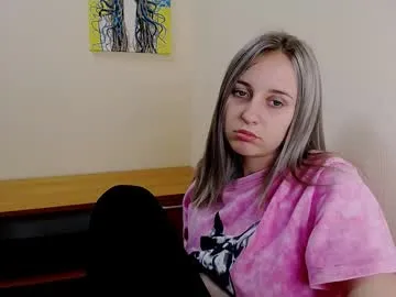 _sirine_ – webcam model profile photo Image 14