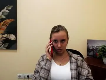 _sirine_ – webcam model profile photo Image 18