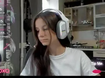 sweety_one_ – webcam model profile photo Image 3