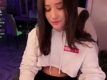 shelutty – webcam model profile photo Image 12