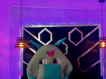 lanie__ – webcam model profile photo Image 8