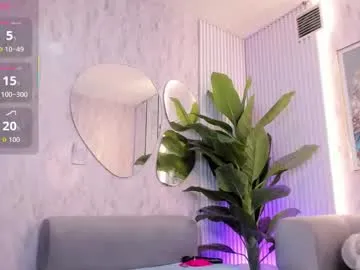 miss_kreez – webcam model profile photo Image 12