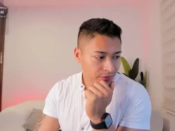 carolinna_ – webcam model profile photo Image 14