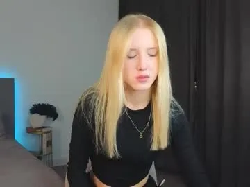 baaaybeee – webcam model profile photo Image 12