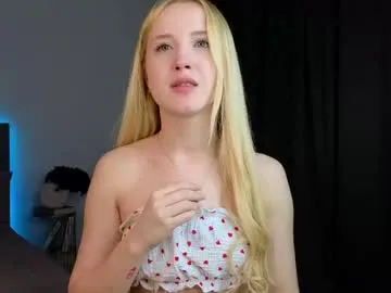 baaaybeee – webcam model profile photo Image 3