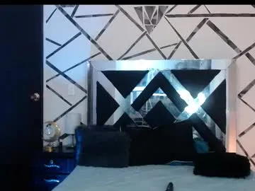 pretty_peaches – webcam model profile photo Image 16