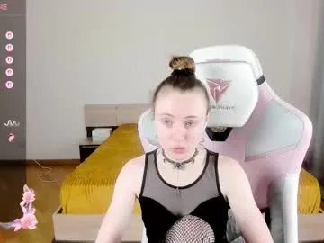 bright_diamonds_054 – webcam model profile photo Image 16