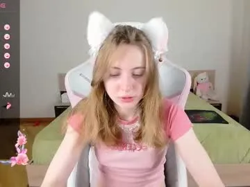 bright_diamonds_054 – webcam model profile photo Image 3