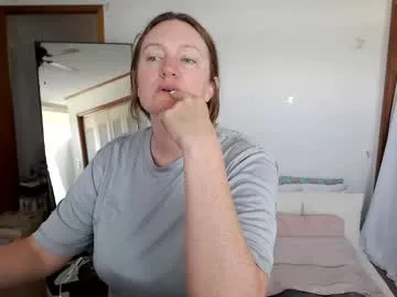 honeyymoonn_ – webcam model profile photo Image 17