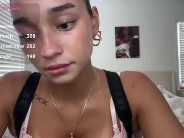 myviolet_rush – webcam model profile photo Image 8