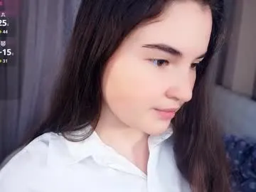 _sirine_ – webcam model profile photo Image 18