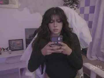 aussieblondemilf – webcam model profile photo Image 19