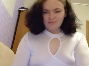 crimsonkitten – webcam model profile photo Image 3