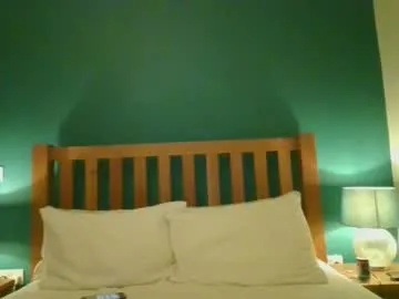 power_ranger_pink – webcam model profile photo Image 8