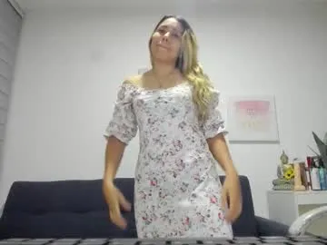 best_fucks – webcam model profile photo Image 3