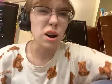 julesbennet – webcam model profile photo Image 15