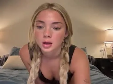 _blowjob_queen_ – webcam model profile photo Image 11