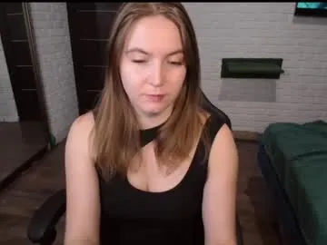 Ninjainia – webcam model profile photo Image 15