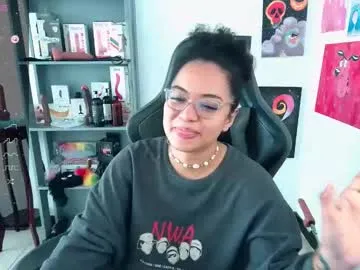 _mito_69 – webcam model profile photo Image 9