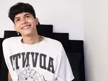 xmonstrouscockivy – webcam model profile photo Image 10