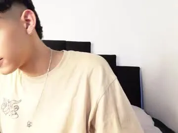 xmonstrouscockivy – webcam model profile photo Image 13