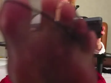 TITANIC_TITS – webcam model profile photo Image 17