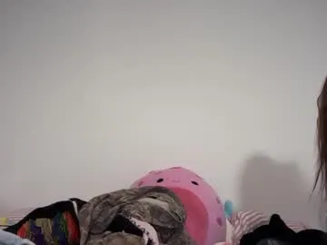 meow_mikasa – webcam model profile photo Image 6