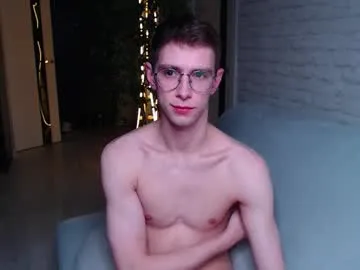 evymiuu – webcam model profile photo Image 15