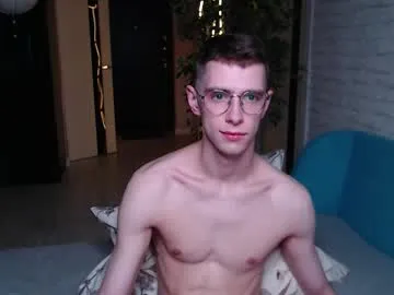 evymiuu – webcam model profile photo Image 4