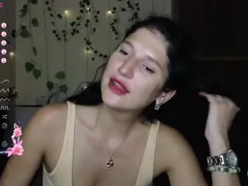 alianna_solo_kiss Image 8