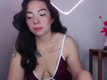 ren_esma – webcam model profile photo Image 14