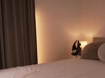 _sirine_ – webcam model profile photo Image 15