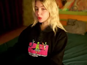 auraross – webcam model profile photo Image 10